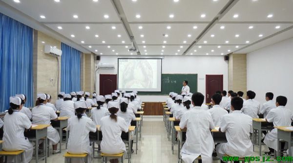 石家庄同仁医学院校园环境怎样？